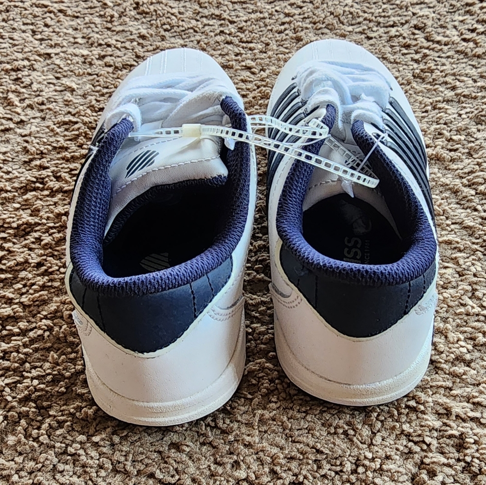 K-SWISS Boys Shoes (3) - Picture 2 of 10